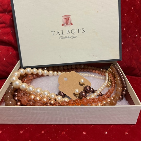 Pre owned Talbots Multi Color Pearl Necklace with matching earrings Adjustable - Picture 3 of 5